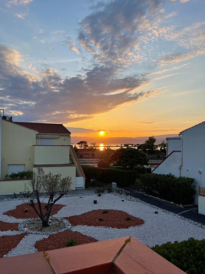 T2 Avec Terrasse, Vue Etang Et Son Coucher De Soleil, Plage A Proximite, Wifi Et Place De Parking Gratuit Que L On Nomme Puesta De Sol Le Barcarès Buitenkant foto